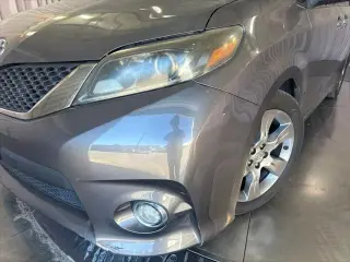 Toyota Sienna 2015 SE 8-Passenger 4dr Mini-Van
