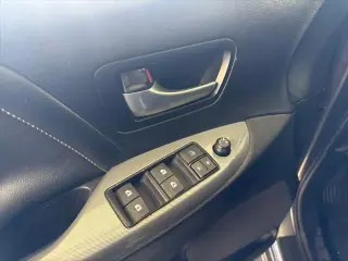Toyota Sienna 2015 SE 8-Passenger 4dr Mini-Van