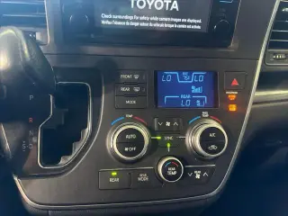 Toyota Sienna 2015 SE 8-Passenger 4dr Mini-Van
