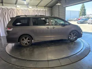 Toyota Sienna 2016 SE 8-Passenger 4dr Mini-Van