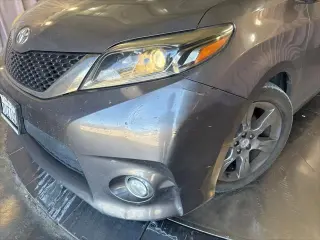 Toyota Sienna 2016 SE 8-Passenger 4dr Mini-Van