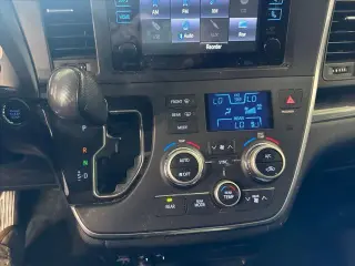 Toyota Sienna 2016 SE 8-Passenger 4dr Mini-Van