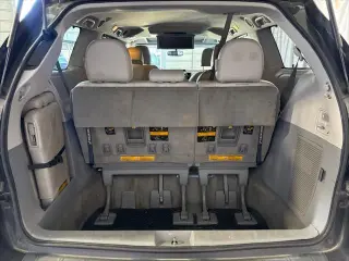 Toyota Sienna 2014 XLE 7-Passenger Auto Access Seat 4dr Mini-Van