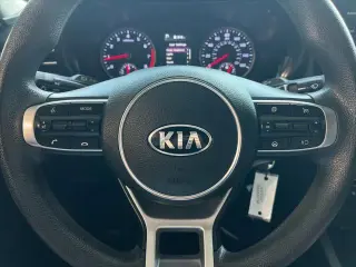 Kia K5 2021 LX 4dr Sedan