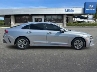 Kia K5 2021 LX 4dr Sedan