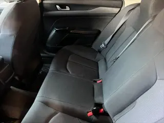 Kia K5 2021 LX 4dr Sedan