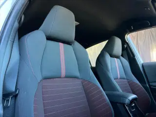 Toyota Corolla 2025 SE 4dr Sedan