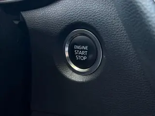 Toyota Corolla 2025 SE 4dr Sedan
