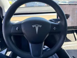Tesla Model 3 2021 Standard Range Plus 4dr Sedan