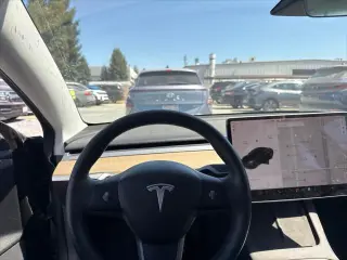 Tesla Model 3 2021 Standard Range Plus 4dr Sedan