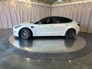 Tesla Model 3 2021 AWD Long Range 4dr Sedan