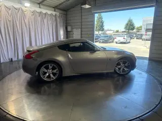 Nissan 370Z 2009 Touring 2dr Coupe 6M
