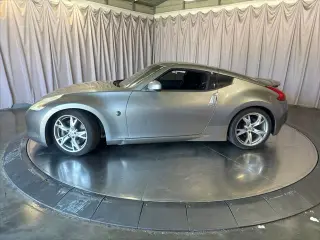 Nissan 370Z 2009 Touring 2dr Coupe 6M