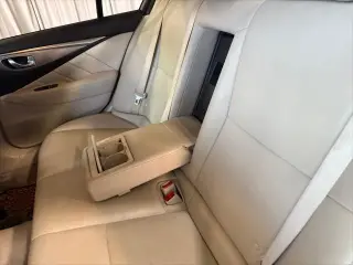 INFINITI Q50 2015 Premium 4dr Sedan