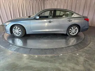 INFINITI Q50 2015 Premium 4dr Sedan