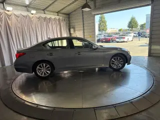 INFINITI Q50 2015 Premium 4dr Sedan