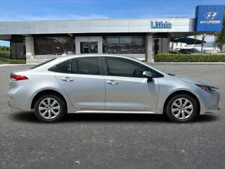 Toyota Corolla 2025 LE 4dr Sedan