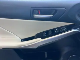 Lexus IS 300 2019 4dr Sedan