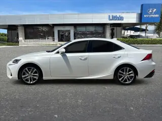 Lexus IS 300 2019 4dr Sedan