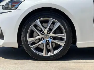 Lexus IS 300 2019 4dr Sedan