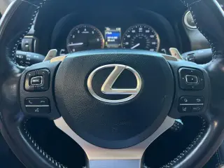 Lexus IS 300 2019 4dr Sedan
