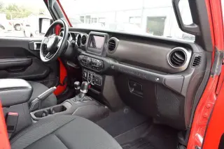 Jeep Wrangler Unlimited 2018 4x4 Sport 4dr SUV (midyear release)