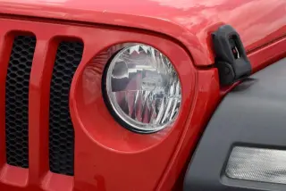 Jeep Wrangler Unlimited 2018 4x4 Sport 4dr SUV (midyear release)
