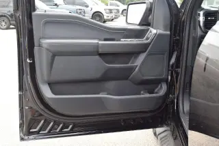 Ford F-150 2023 4x4 Platinum 4dr SuperCrew 5.5 ft. SB