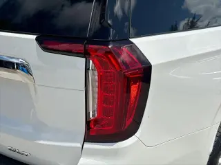 GMC Yukon XL 2022 4x4 SLT 4dr SUV