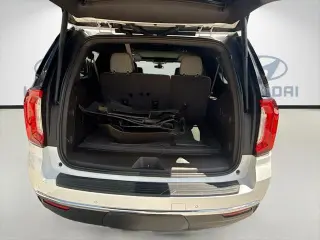 GMC Yukon XL 2022 4x4 SLT 4dr SUV