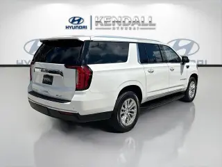 GMC Yukon XL 2022 4x4 SLT 4dr SUV
