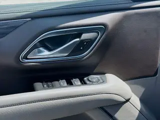 GMC Yukon XL 2022 4x4 SLT 4dr SUV