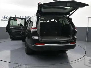 Jeep Grand Cherokee L 2021 4x4 Limited 4dr SUV