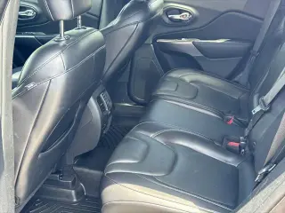 Jeep Cherokee 2019 4x4 Limited 4dr SUV