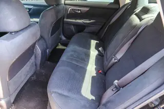 Nissan Altima 2015 2.5 SV 4dr Sedan