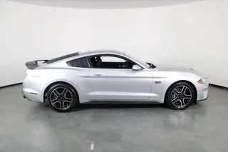 Ford Mustang 2019 GT 2dr Fastback