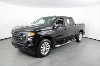 Chevrolet Silverado 1500 2024 4x2 Custom 4dr Crew Cab 5.8 ft. SB