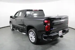 Chevrolet Silverado 1500 2024 4x2 Custom 4dr Crew Cab 5.8 ft. SB