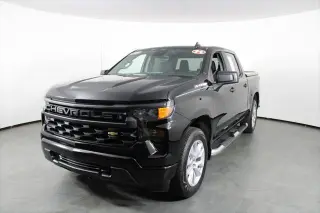 Chevrolet Silverado 1500 2024 4x2 Custom 4dr Crew Cab 5.8 ft. SB