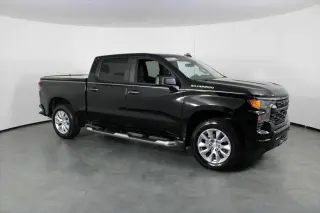 Chevrolet Silverado 1500 2024 4x2 Custom 4dr Crew Cab 5.8 ft. SB