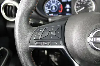 Nissan Versa 2025 SR 4dr Sedan