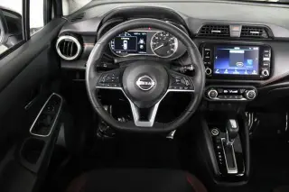 Nissan Versa 2025 SR 4dr Sedan