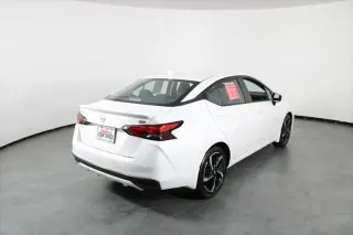 Nissan Versa 2025 SR 4dr Sedan