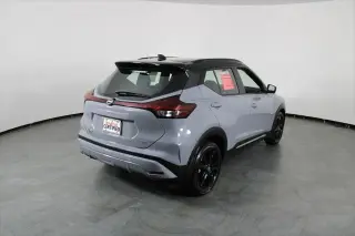 Nissan Kicks 2024 SR 4dr Crossover