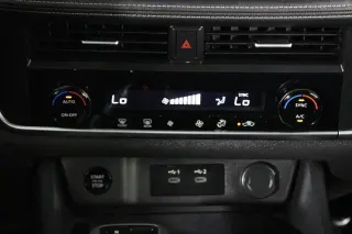 Nissan Rogue 2025 SV 4dr Crossover