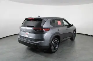 Nissan Rogue 2025 SV 4dr Crossover