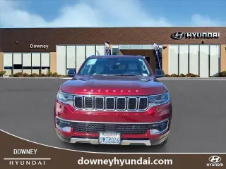 Jeep Wagoneer 2024 4x4 Series III 4dr SUV