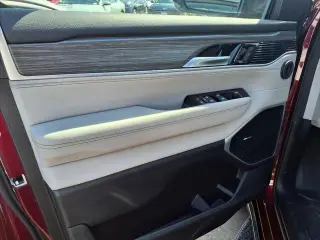 Jeep Wagoneer 2024 4x4 Series III 4dr SUV