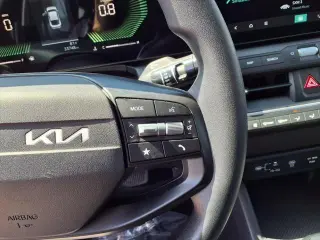 Kia K4 2025 LXS 4dr Sedan