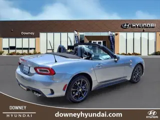 FIAT 124 Spider 2017 Abarth 2dr Convertible